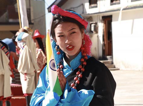 Tenzin Passang - Tibetan Institute of Performing Arts - Artiste